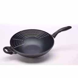 Swiss Diamond 4.9 Qt. Nonstick Wok with Lid and 11.8 in. Tempura Rack thumbnail 3
