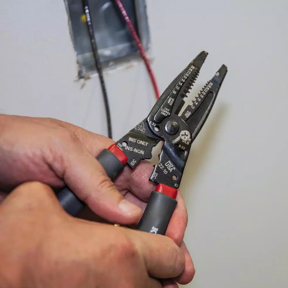 Klein Tools Klein-Kurve Multi-Tool Wire Stripper, Crimper, and Cutter