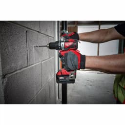 Milwaukee M18 18V Brushless 3-Tool Combo Kit with 2 Batteries and Charger thumbnail 3
