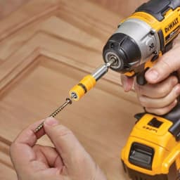 DEWALT MAXFIT 45-Piece Screwdriver Bit Set with Magnetic Bit Tip Holder thumbnail 10