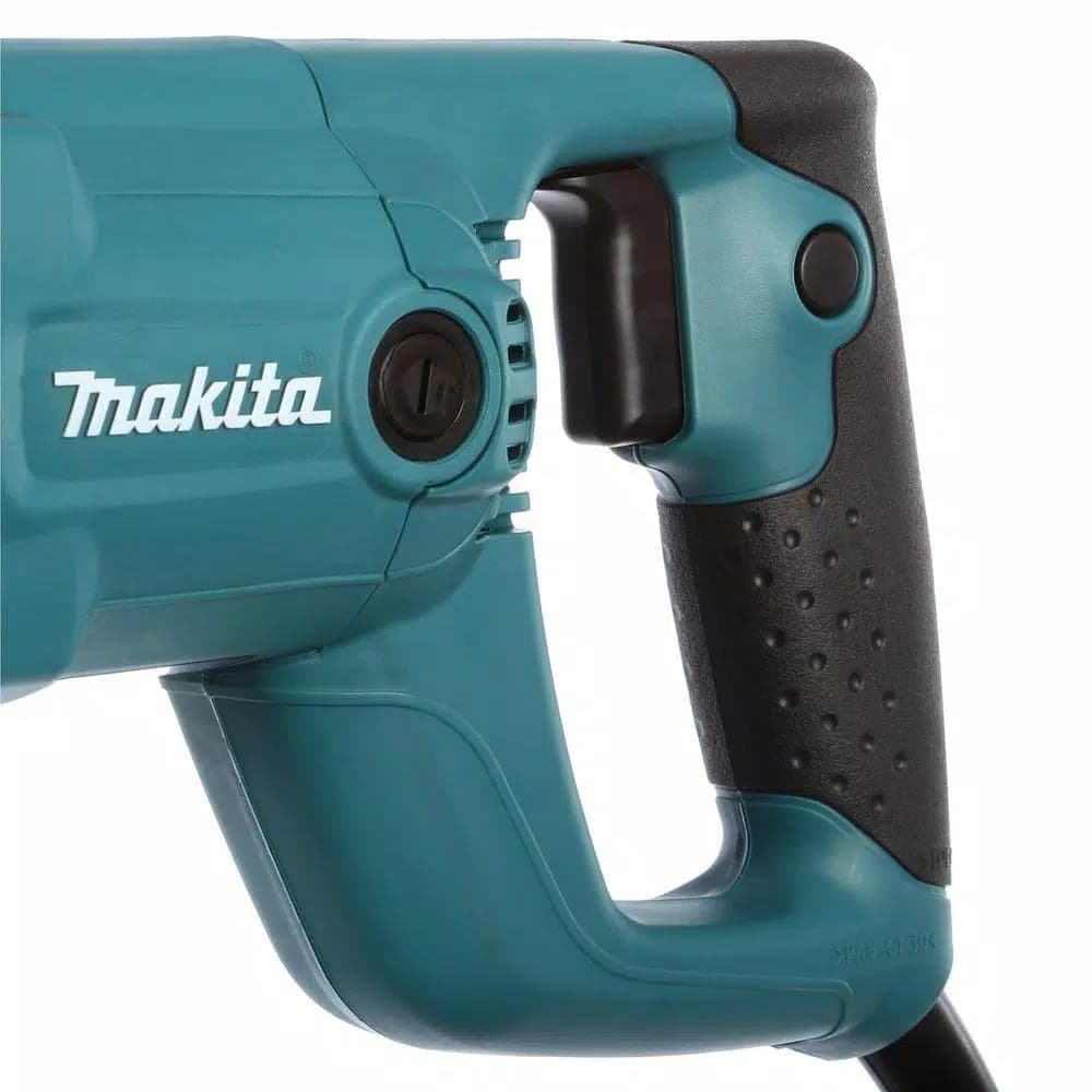 Makita 11 Amp Corded Variable Speed Reciprocating Saw with Hard Case