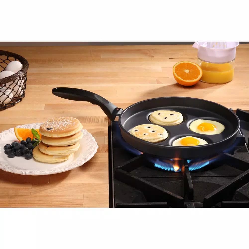 Swiss Diamond Nonstick Plett Pan - Cast Aluminum Swedish Pancake & Egg Pan