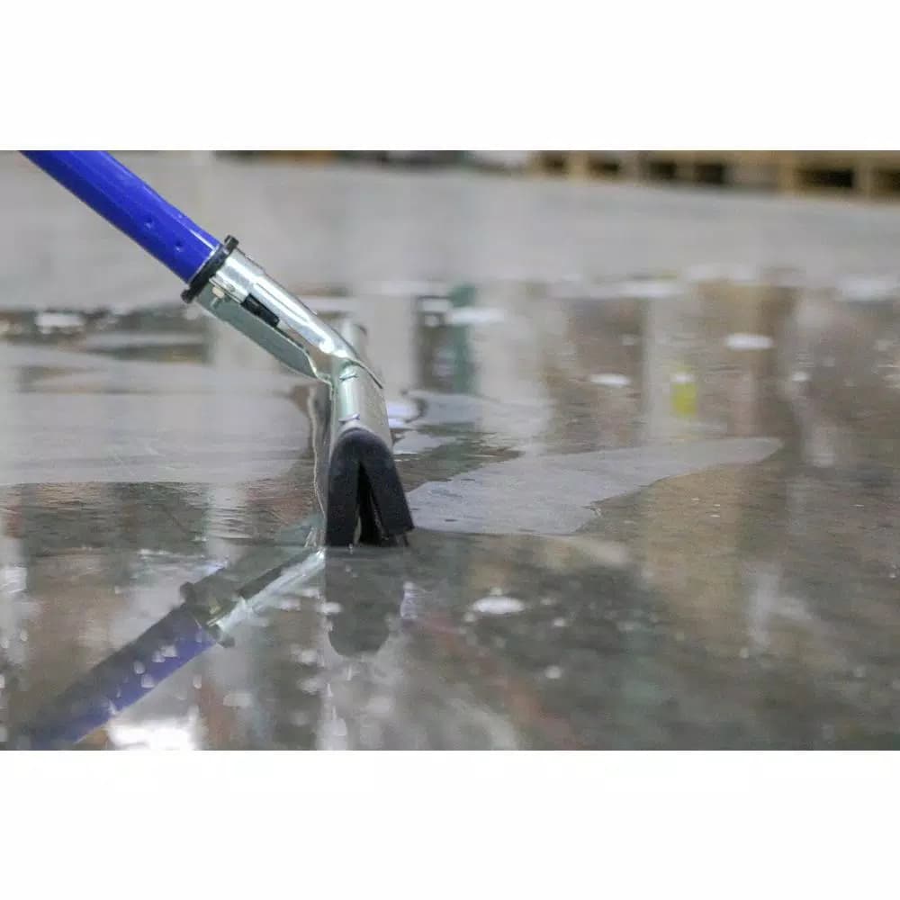 Ettore Wipe'n 18 in. Dry Floor Squeegee with 53 in. Aluminum Handle