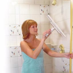 Cler'et iDO Pearl 8 in. Shower and Bath Squeegee with Pearlescent Handle thumbnail 2