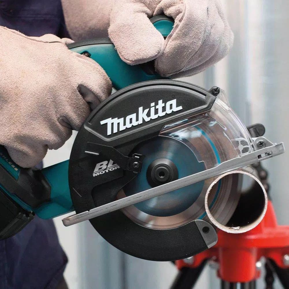 Makita 18V LXT Brushless 5-7/8 in. Cordless Metal Cutting Circular Saw (Tool-Only)