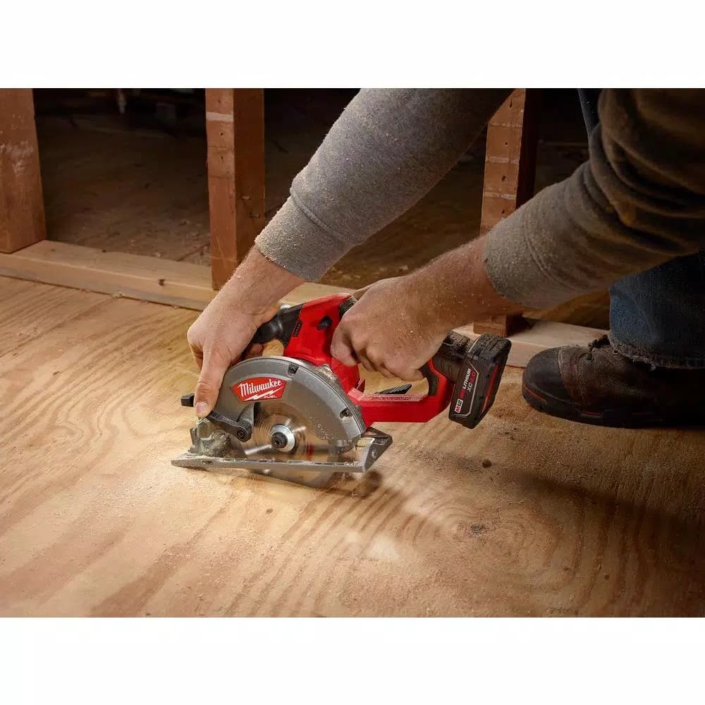 Milwaukee M12 FUEL 5-3/8 in. Brushless Cordless Circular Saw Kit with 4.0 Ah Battery and Charger
