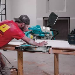 Makita 18V LXT Brushless Jig Saw, 10 in. Miter Saw, and 3-1/4 in. Planer Combo Kit with 5.0 Ah Battery & Charger thumbnail 4