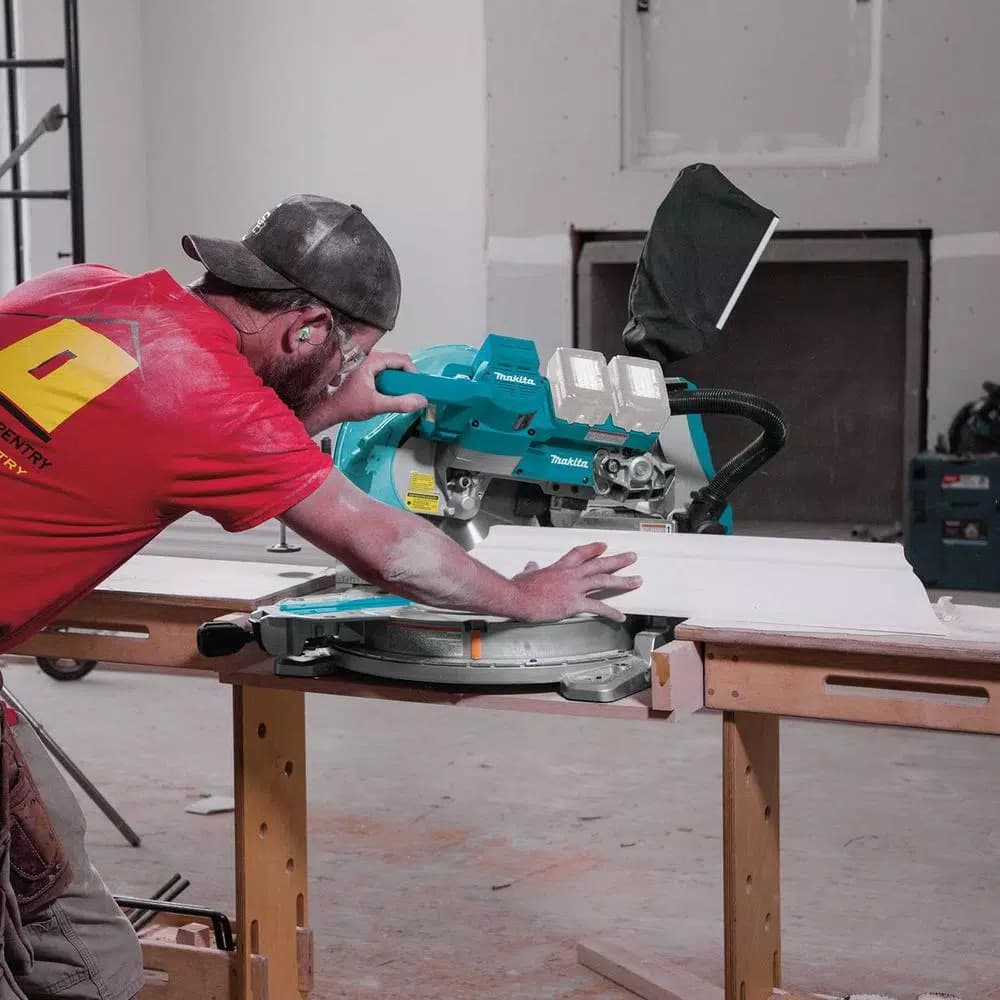 Makita 18V LXT Brushless Jig Saw, 10 in. Miter Saw, and 3-1/4 in. Planer Combo Kit with 5.0 Ah Battery & Charger