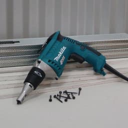 Makita 6 Amp 4000 RPM 1/4 in. Corded Drywall Screw Gun thumbnail 9