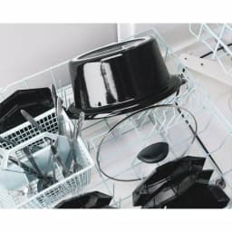 Hamilton Beach 4 Qt. Black Chrome Slow Cooker with 3 Heat Settings and Glass Lid thumbnail 3
