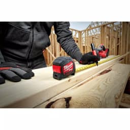Milwaukee STUD 25 ft. Tape Measure with EXO360 Blade Technology thumbnail 8