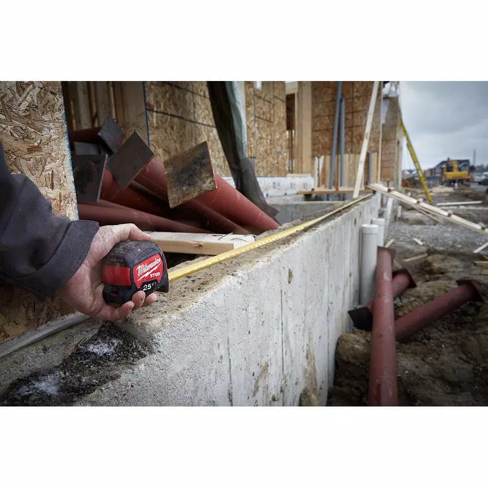 Milwaukee 25 ft. STUD Tape Measure with 17 ft. Reach and EXO360 Blade Technology