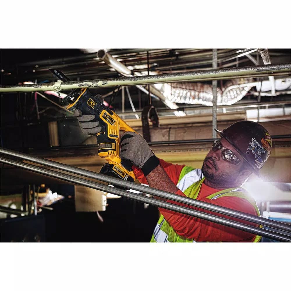 DEWALT 20V MAX XR Cordless Brushless Compact Reciprocating Saw Kit with (1) 6.0 Ah Battery