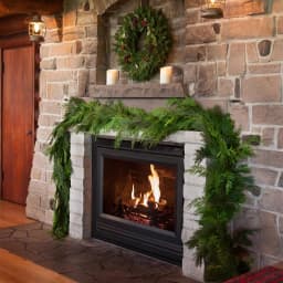VAN ZYVERDEN 25 ft. Fresh Cut Pacific Northwest Princess Pine and Western Red Cedar Holiday Garland thumbnail 2