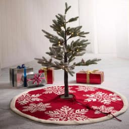Glitzhome 48 in. Knitted Snowflake Pattern Christmas Tree Skirt thumbnail 6