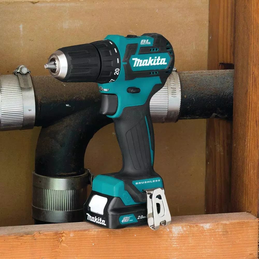Makita 12V Max CXT Brushless 3/8 in. Cordless Driver Drill Kit with (2) 2.0Ah Batteries, Charger, and Case
