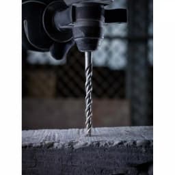 Milwaukee M/2 5/8 in. x 18 in. SDS Plus 2-Cutter Carbide Hammer Drill Bit thumbnail 3