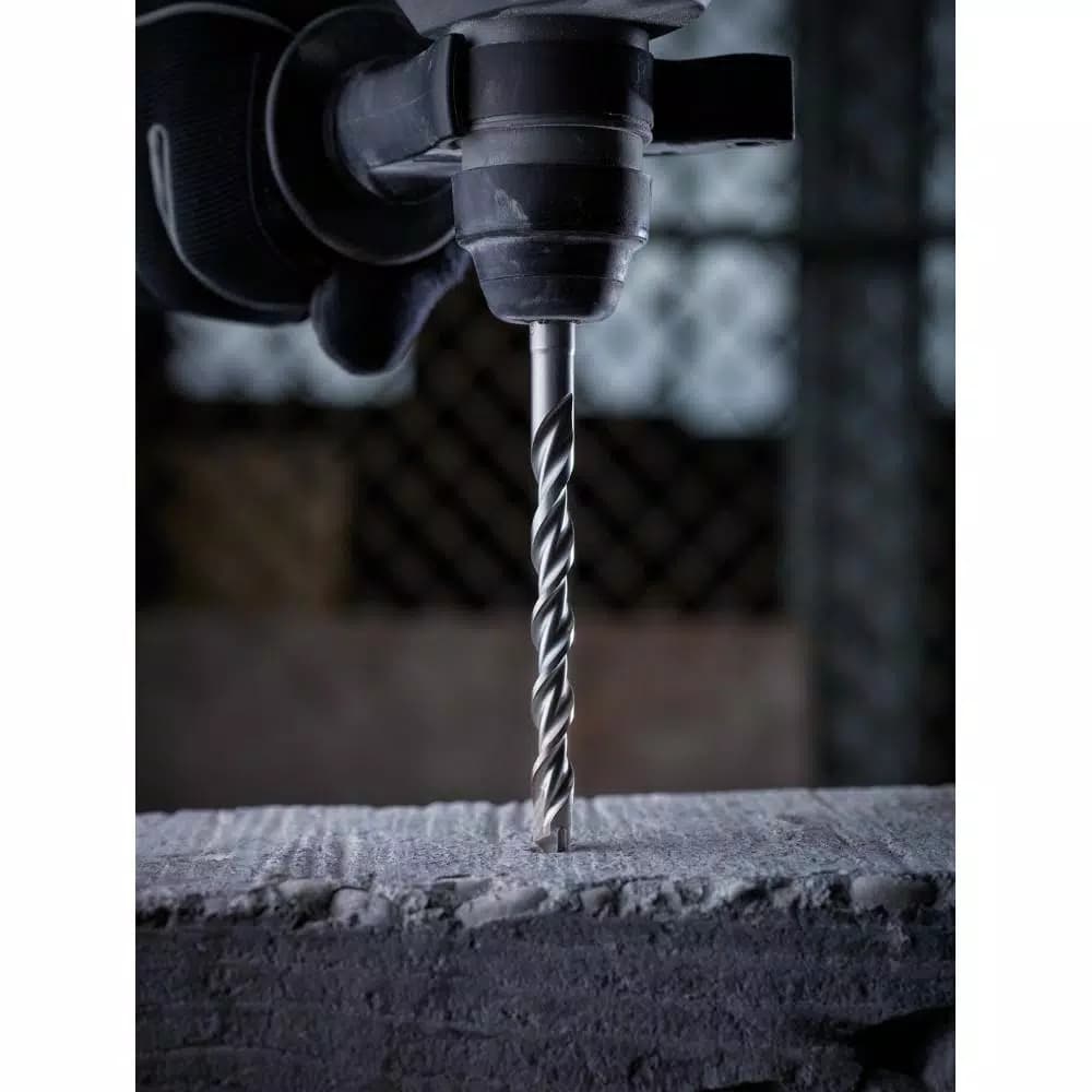 Milwaukee M/2 5/8 in. x 18 in. SDS Plus 2-Cutter Carbide Hammer Drill Bit