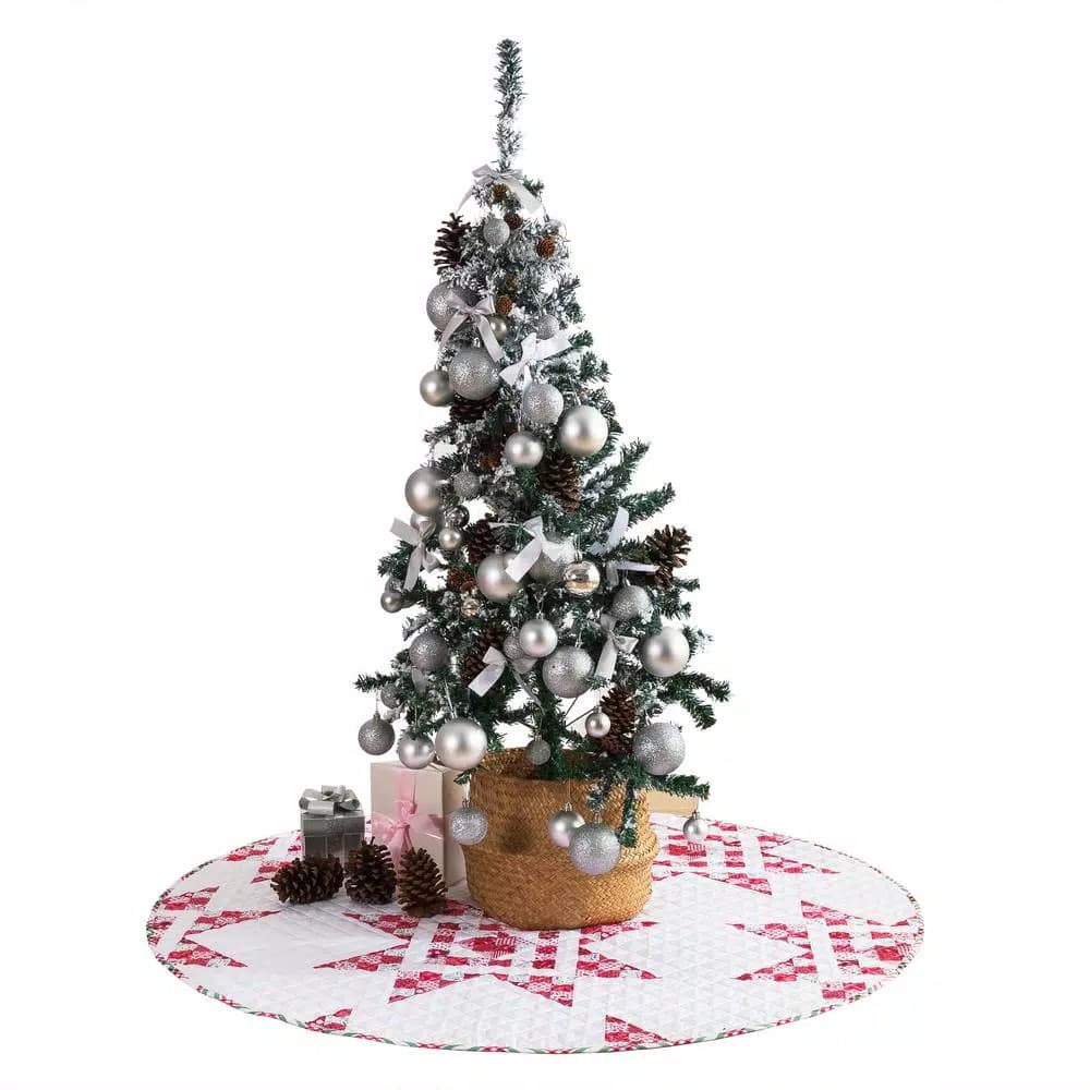 Country Living Angelina 48 in. Reversible Quilted Tree Skirt, Red and White Patchwork Star