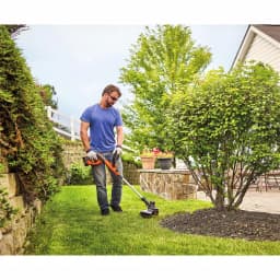 BLACK+DECKER 40V MAX Lithium-Ion Cordless String Trimmer with 1.5 Ah Battery and Charger thumbnail 7