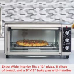BLACK+DECKER 1500W 8-Slice Stainless Steel Convection Toaster Oven with Broiler thumbnail 5