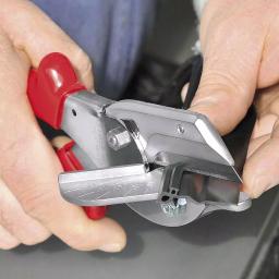 KNIPEX 8.5 in. Miter Shears with Angled Cutting Plate and Replaceable Blade thumbnail 2