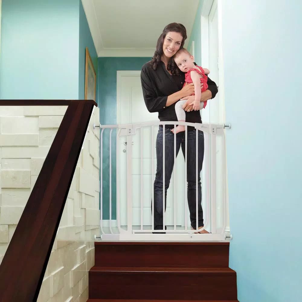 Dreambaby Chelsea Auto-Close Security Gate with Extensions, White, 29.5 in. H