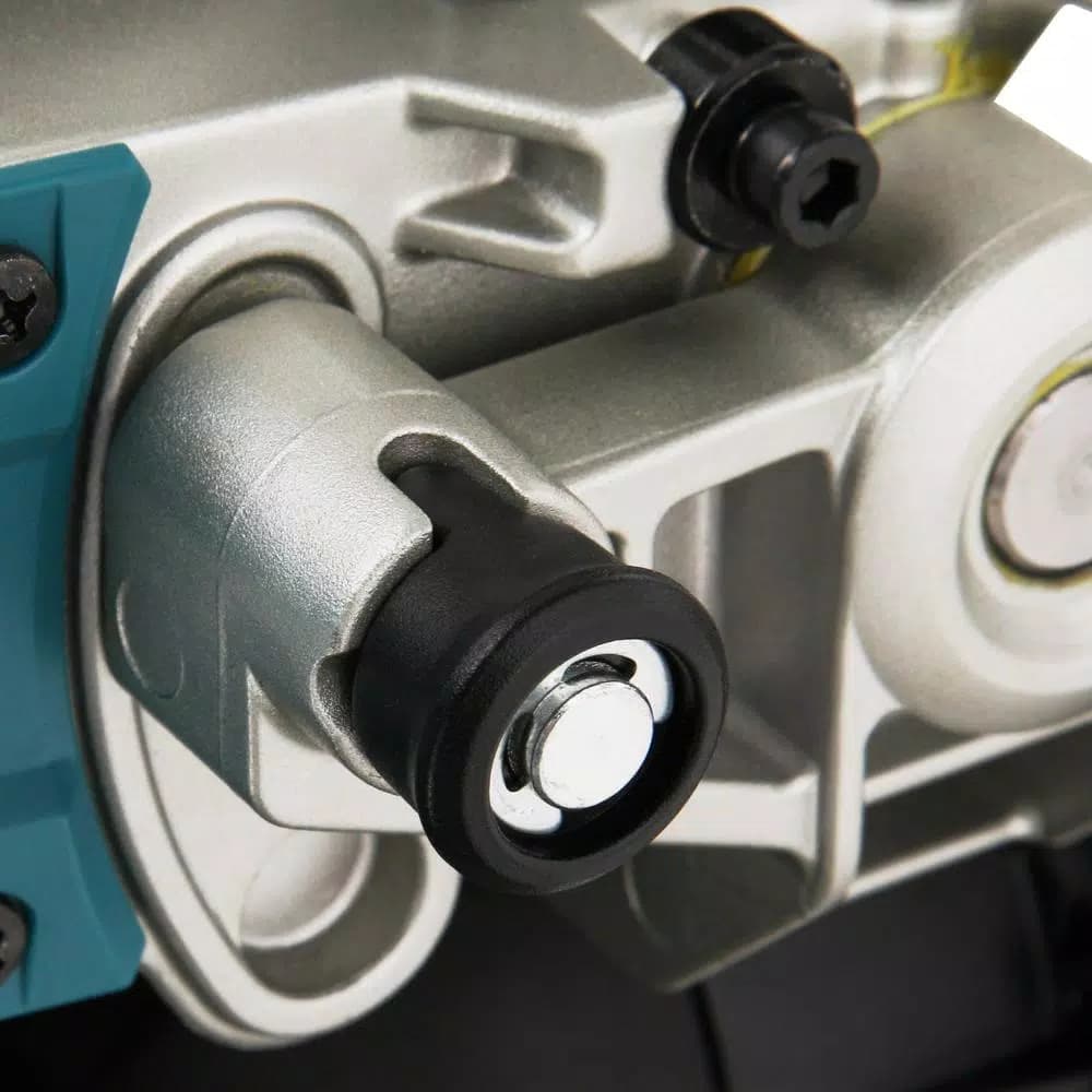 Makita 10 in. Dual Bevel Sliding Compound Miter Saw with Laser, 15 Amp