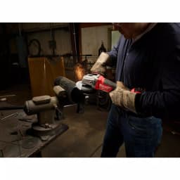 Milwaukee M18 FUEL 1-9/16 in. SDS-Max Rotary Hammer & M18 FUEL Grinder Combo Kit thumbnail 5