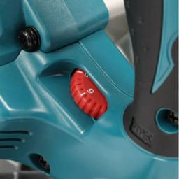 Makita 12 Amp 6-1/2 in. Plunge Circular Saw Bundle with (2) 55 in. Guide Rails and Clamp thumbnail 8
