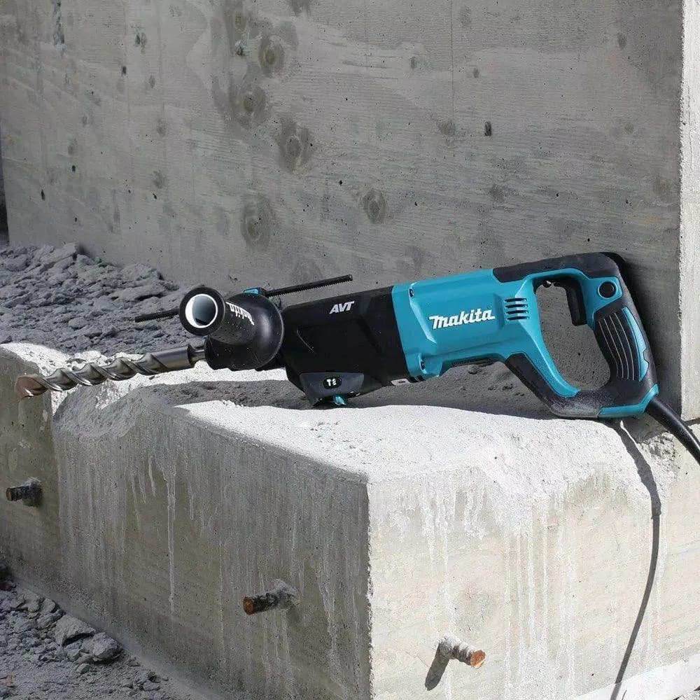 Makita 8 Amp 1 in. SDS-Plus Corded Rotary Hammer Drill with AVT and Hard Case