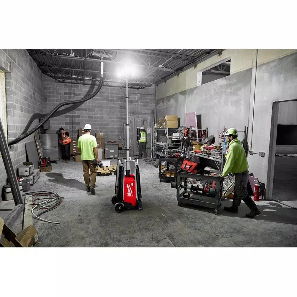 Milwaukee MX FUEL Lithium-Ion Cordless Rocket Tower Light with Integrated Charger