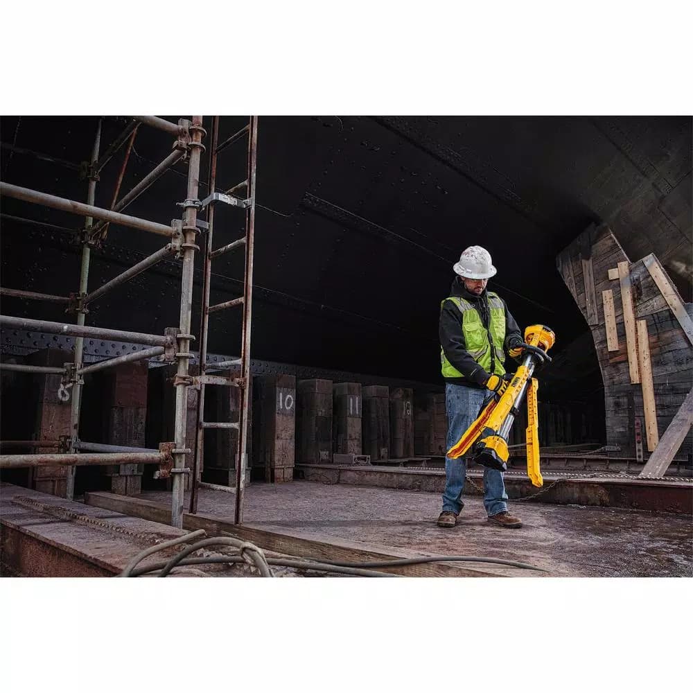 DEWALT 20V MAX 3000-Lumen Cordless LED Tripod Work Light with 4.0Ah Battery