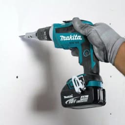 Makita 18V LXT Brushless Drywall Combo Kit: Screwdriver, Sander, 2 Gal. Vacuum & 5.0 Ah Battery/Charger Starter Pack thumbnail 12