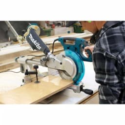 Makita 10 in. 13 Amp Sliding Compound Miter Saw thumbnail 7
