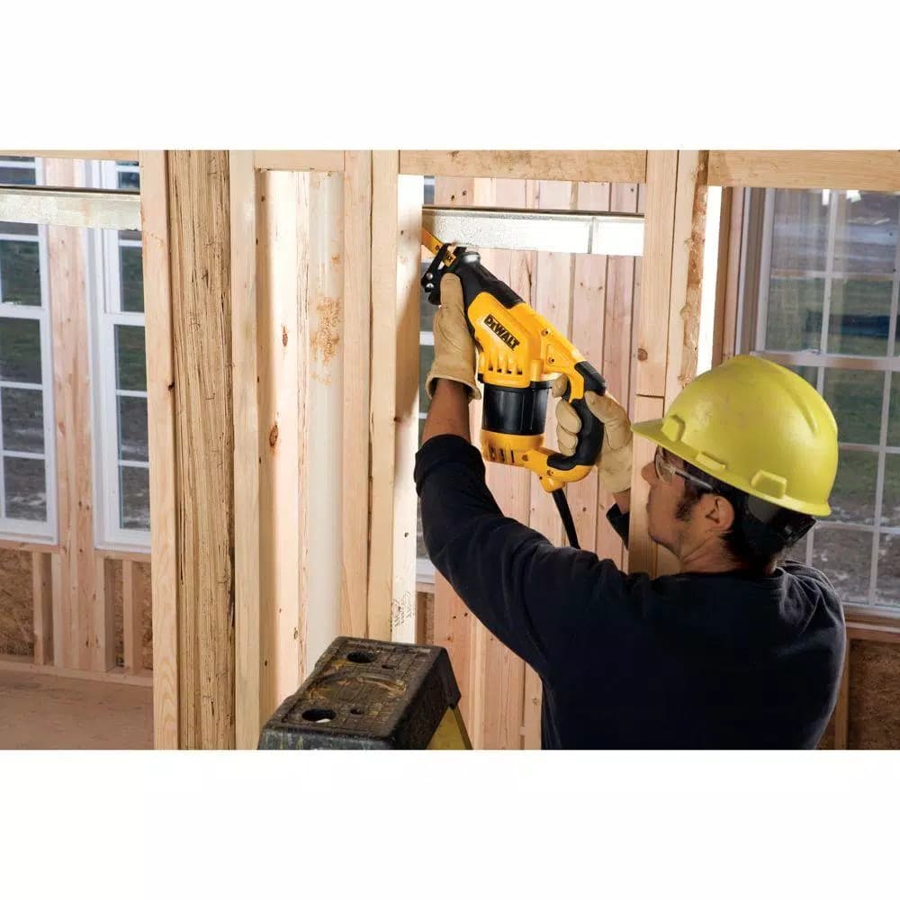 DEWALT 12 Amp Compact Corded Reciprocating Saw, 3000 SPM