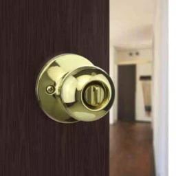 Toledo Fine Locks Polish Brass Keyed Entry Door Knob Set, Classic Style thumbnail 5