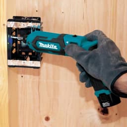 Makita 7.2V Lithium-Ion Cordless 1/4 in. Hex Impact Driver Kit thumbnail 9