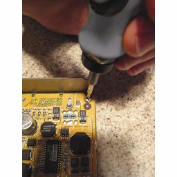 General Tools Ultratech Power Precision Screwdriver, Battery Operated, 100+ RPM with 6 Interchangeable Bits thumbnail 5