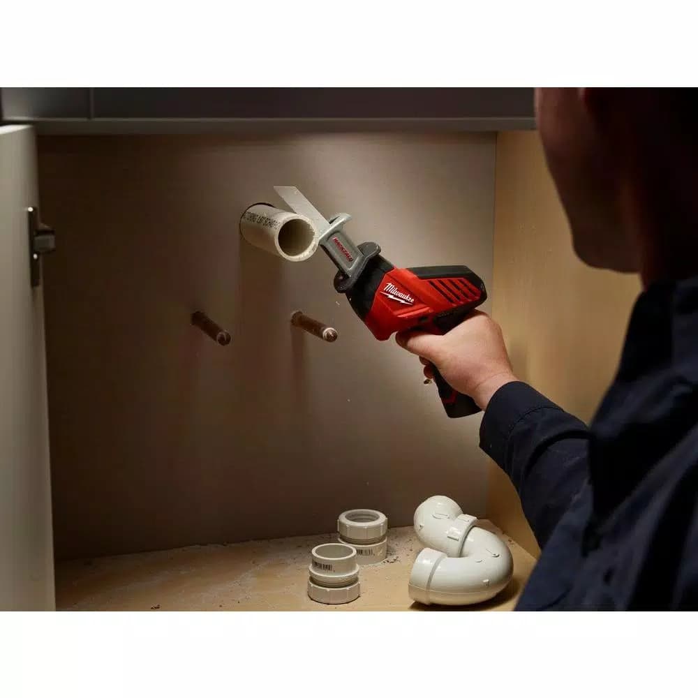 Milwaukee M12 12V Lithium-Ion HACKZALL Cordless Reciprocating Saw Kit with 2 1.5 Ah Batteries, Charger & Case