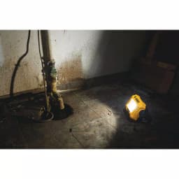 DEWALT 20V MAX Compact LED Task Light, 2000 Lumens, DCL077 thumbnail 6