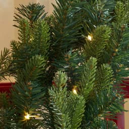 Home Accents Holiday 30 in. Mayfield Pre-Lit LED Artificial Balsam Fir Christmas Wreath with 35 Warm White Micro Dot Lights thumbnail 6