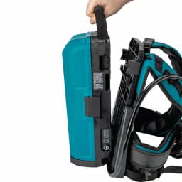 Makita 18V LXT and LXT X2 Portable Backpack Power Supply thumbnail 3
