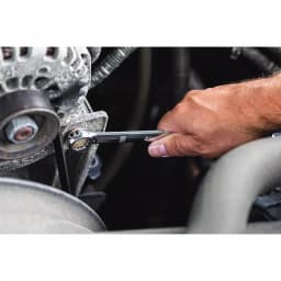 DEWALT 247-Piece Mechanics Tool Set with 72-Tooth Ratchets and Blow Molded Case thumbnail 2