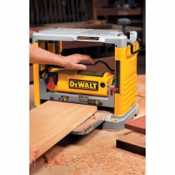 DEWALT 12-1/2 in. Portable Thickness Planer, 15 Amp, 3-Knife Cutter Head thumbnail 13