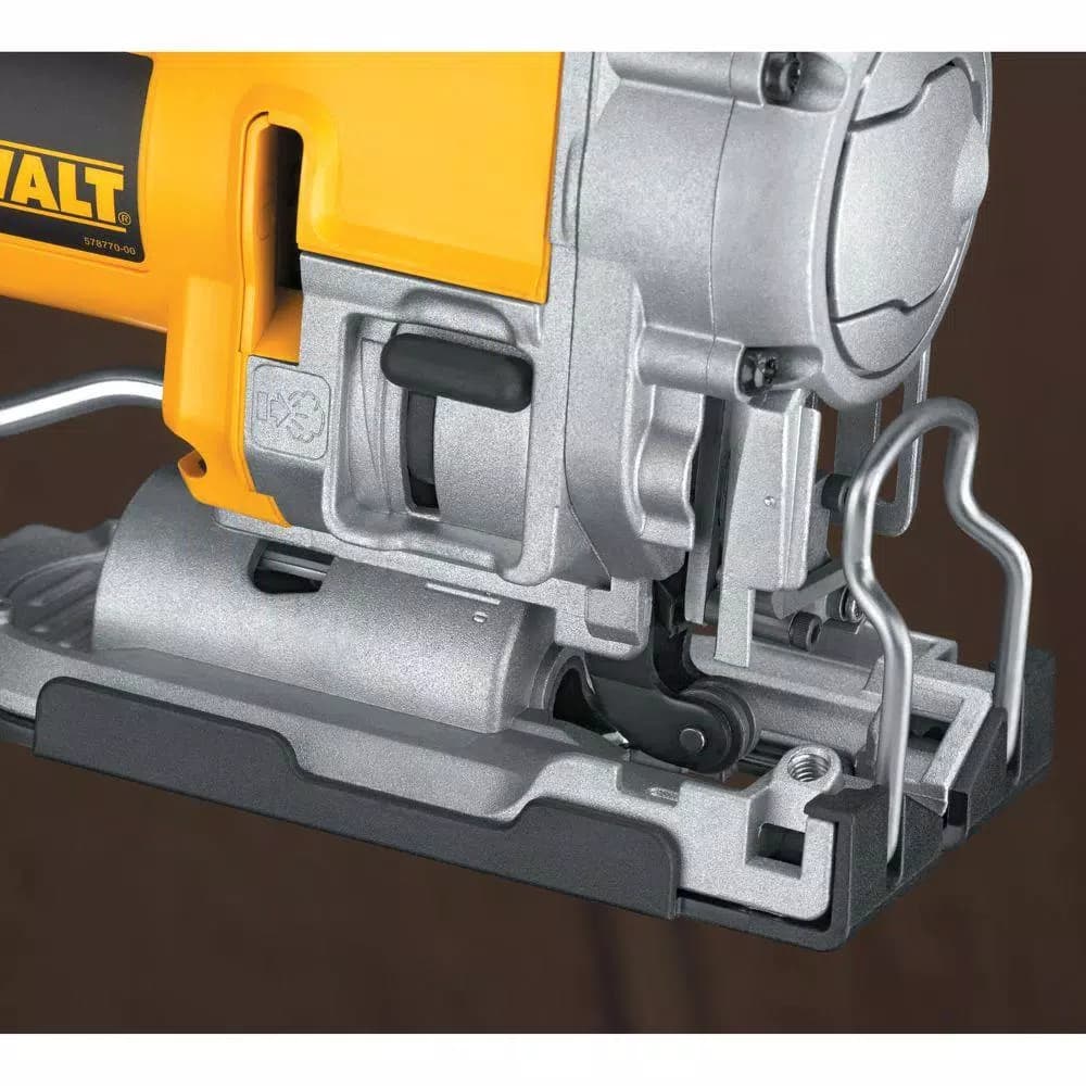 DEWALT 6.5 Amp Corded Jig Saw Kit with Carrying Case