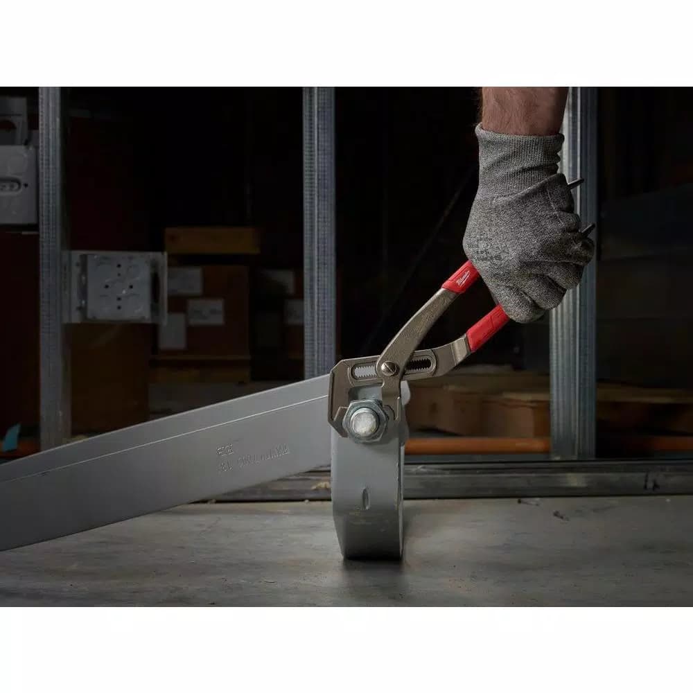Milwaukee 12 in. Hex-Jaw Pliers with V-Jaw Geometry