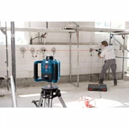Bosch 1000 ft. Self-Leveling Rotary Laser Level Kit with Layout Beam & Remote Control thumbnail 4