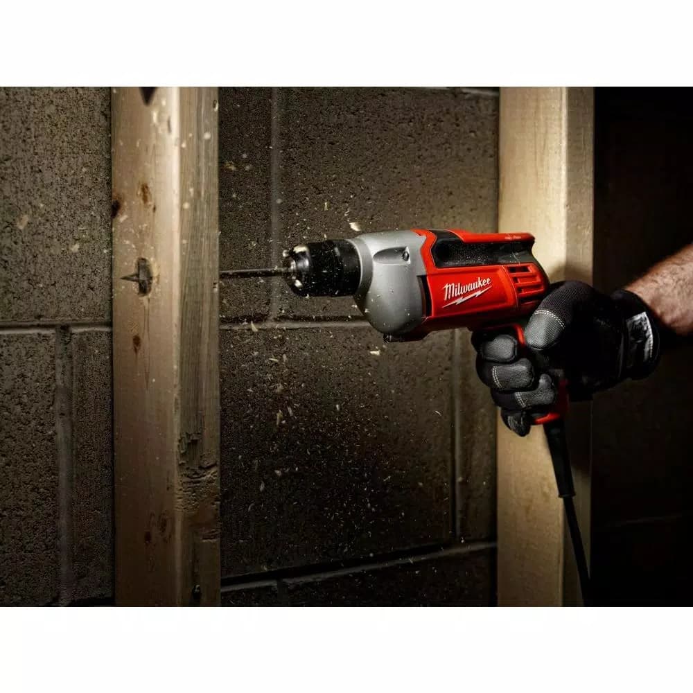 Milwaukee 3/8 in. 8 Amp Tradesman Corded Drill, 2800 RPM