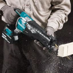 Makita 18V LXT Brushless Cordless Combo Kit - Hammer Drill, Impact Driver, Recip Saw & Flashlight (4-Piece) thumbnail 14